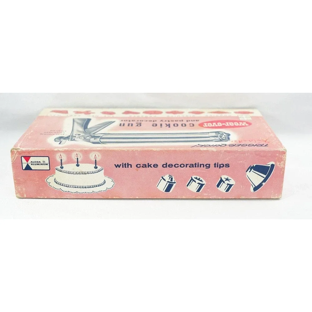 Vintage Wear-Ever Cookie Gun & Pastry Decorator in Box Complete w/ Instructions